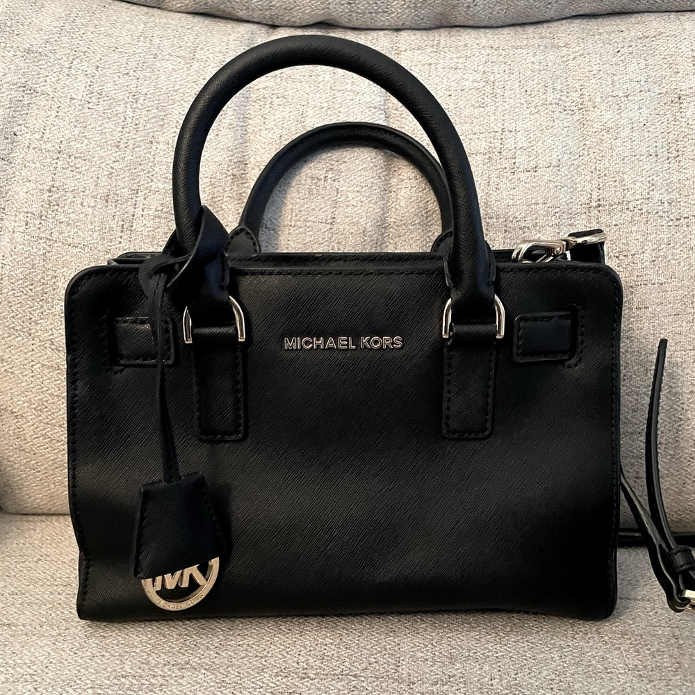 Michael Kors Handbag Dillon